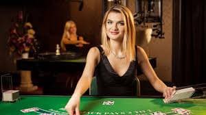 Live Casino တိုက်ရိုက်ကာစီနို Baccarat Roulette